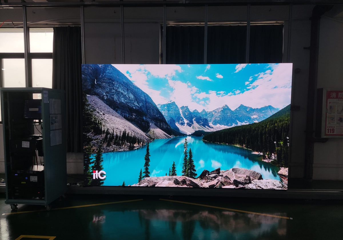 itc indoor LED display screen in a large indoor space
